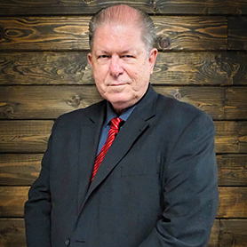 Alan Smith, Senior Associate Attorney